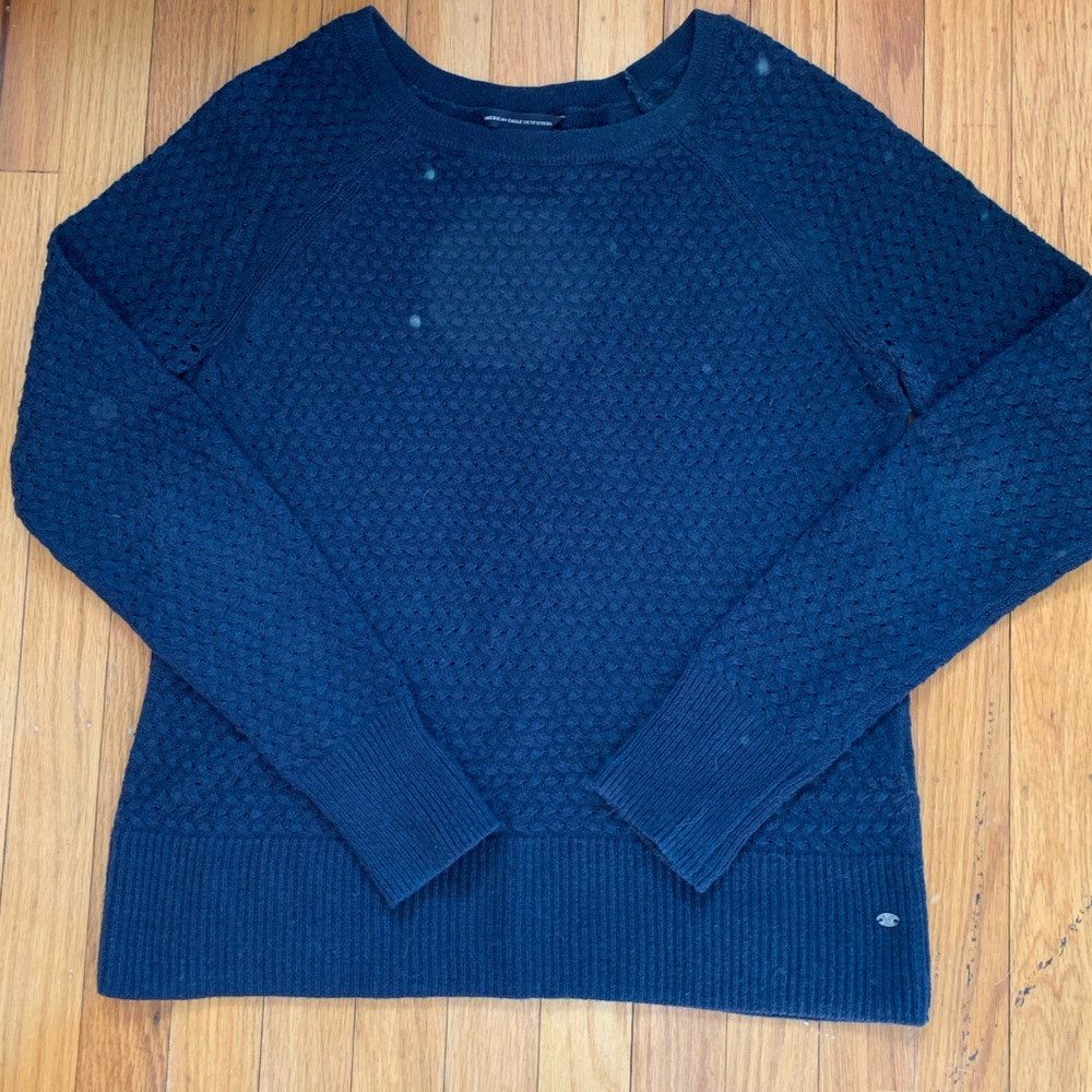 American Eagle Crew Neck Sweater